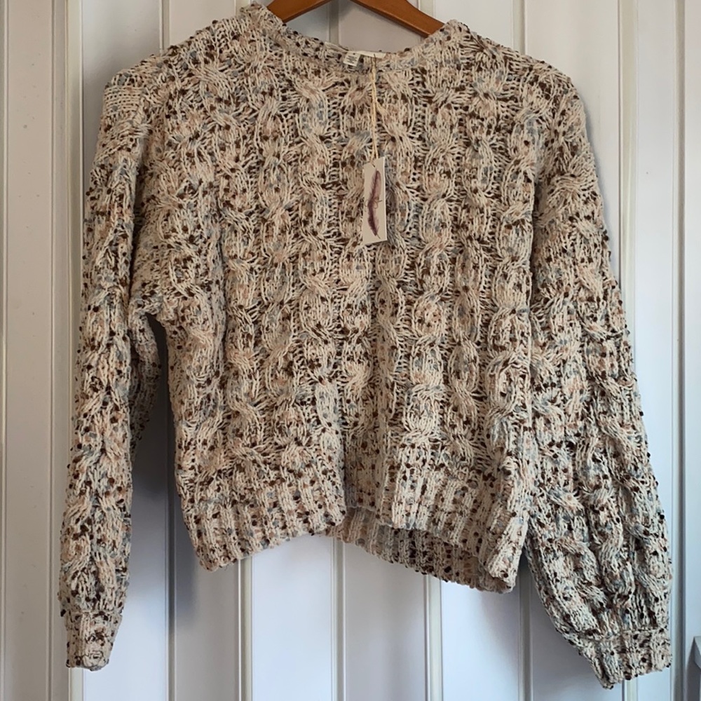 Jessica Simpson sweater